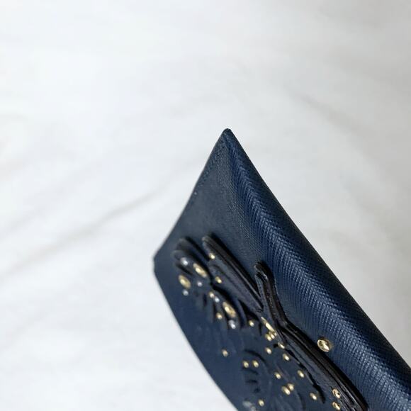 Michael Kors 3D Dragonfly Wristlet - Picture 4 of 5